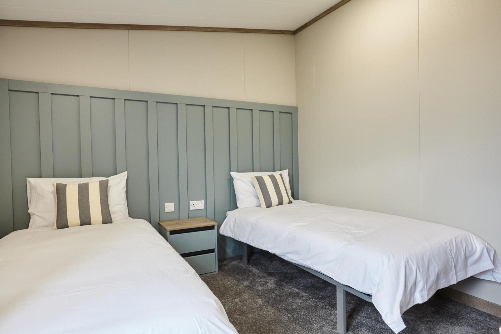 Sauchope Links Holiday Lodge And Glamping Park كرايل المظهر الخارجي الصورة